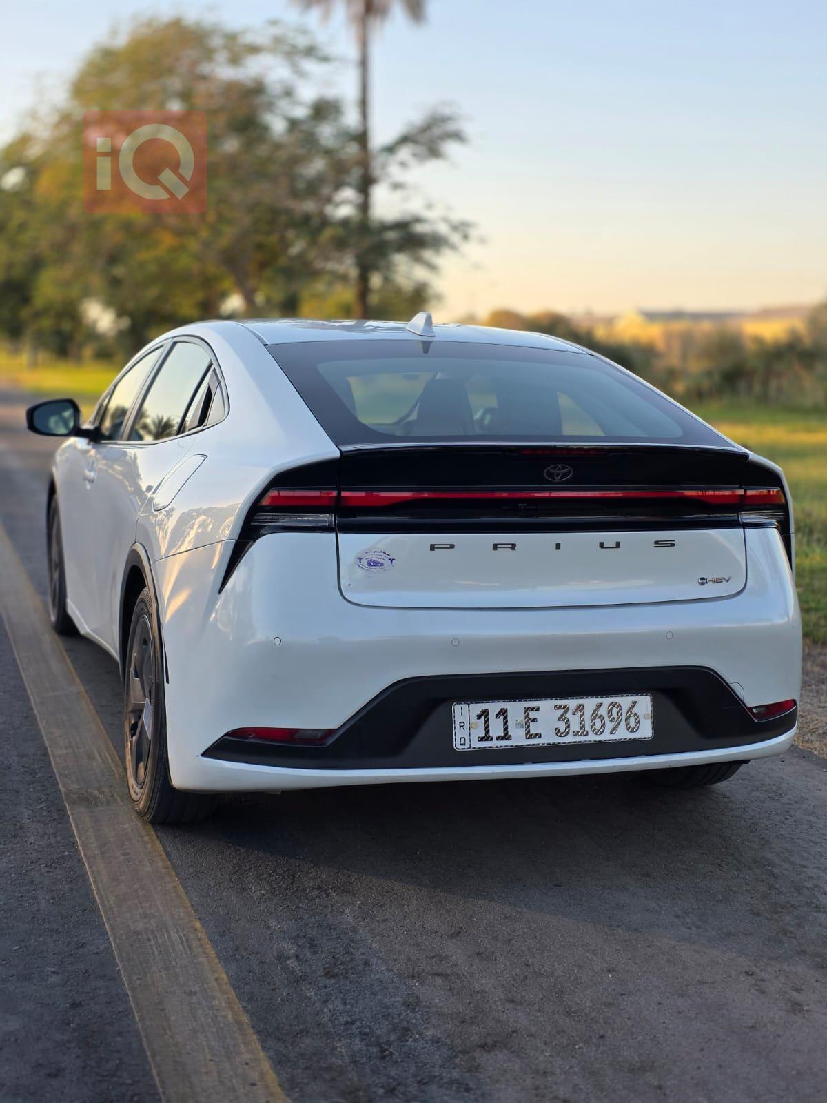 تويوتا بريوس